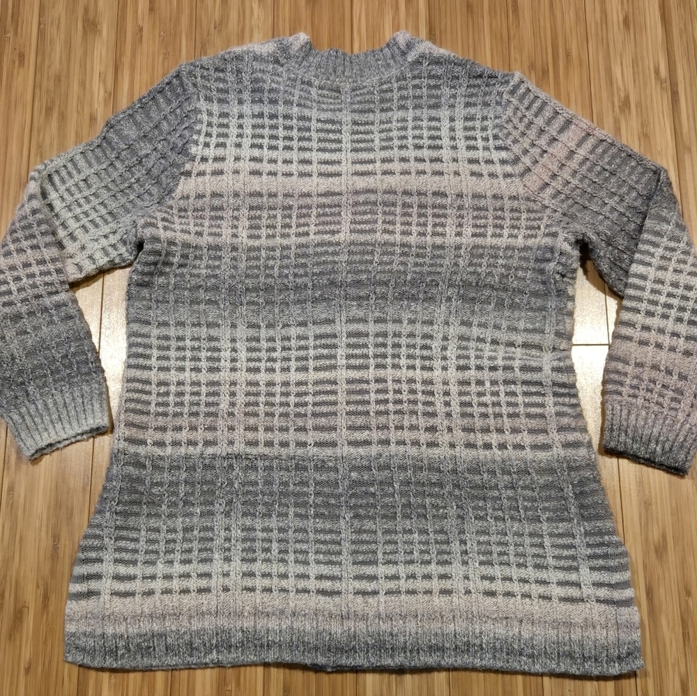 CJ Banks Gray and Pink Cardigan - Picture 8 of 8